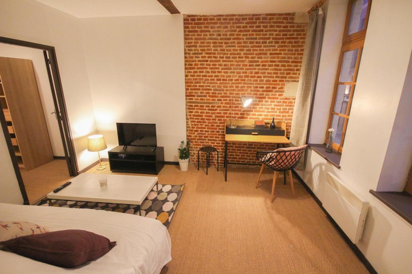 Apartment In A Typical Lille Street Buitenkant foto